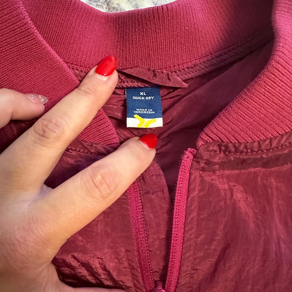 Jacket/Wind Breaker